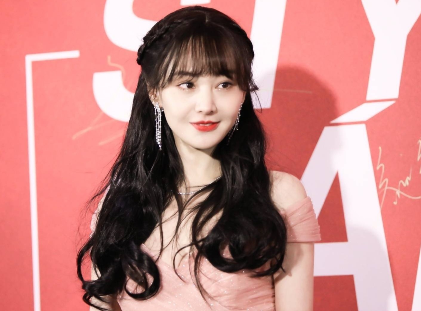 Nha hon 23 trieu USD cua Trinh Sang hinh anh