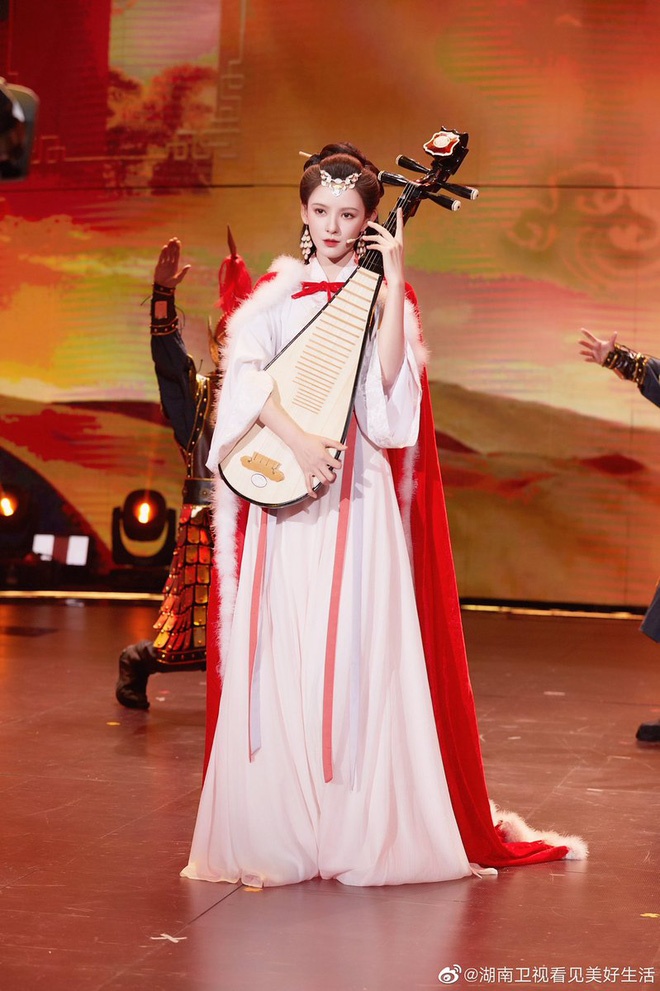 Sao Hoa ngu hoa than thanh Tu dai my nhan anh 4