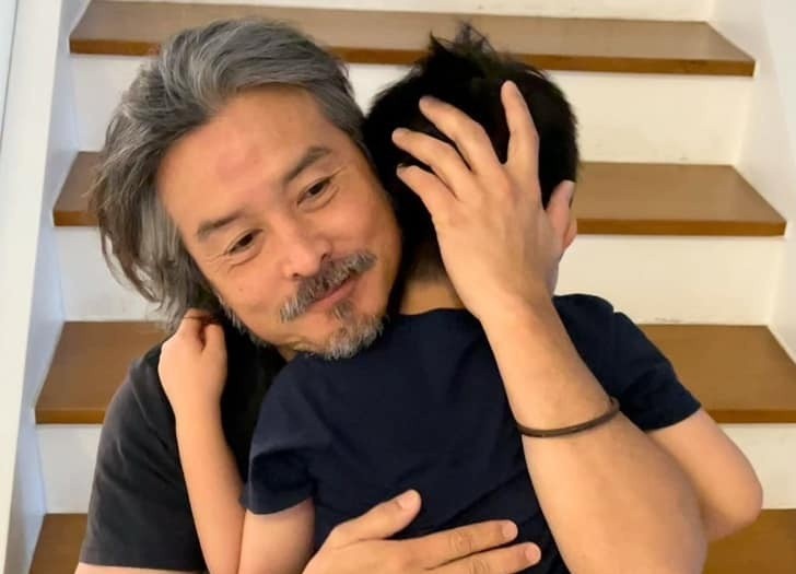 Ngoai hinh tuoi 50 cua Ly Minh Thuan hinh anh