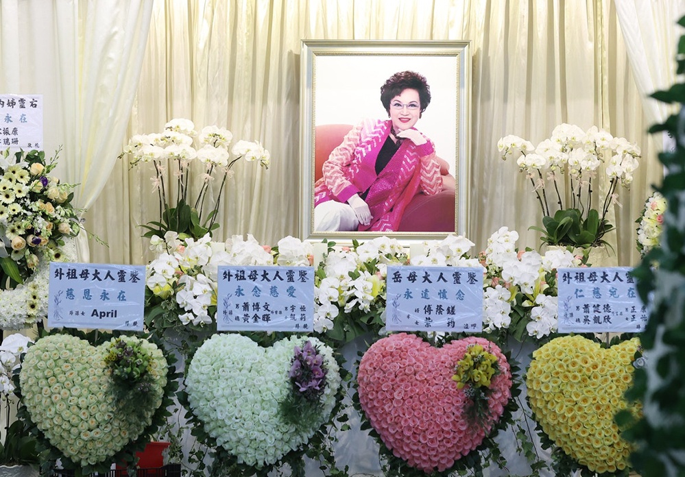 Tang le cua Ly Huong Cam anh 1