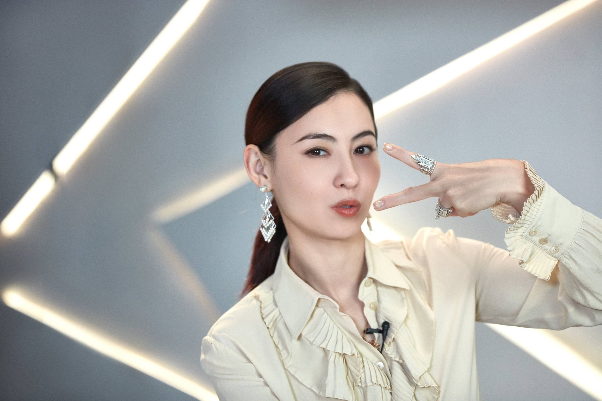 Nhan sac cua Truong Ba Chi anh 6