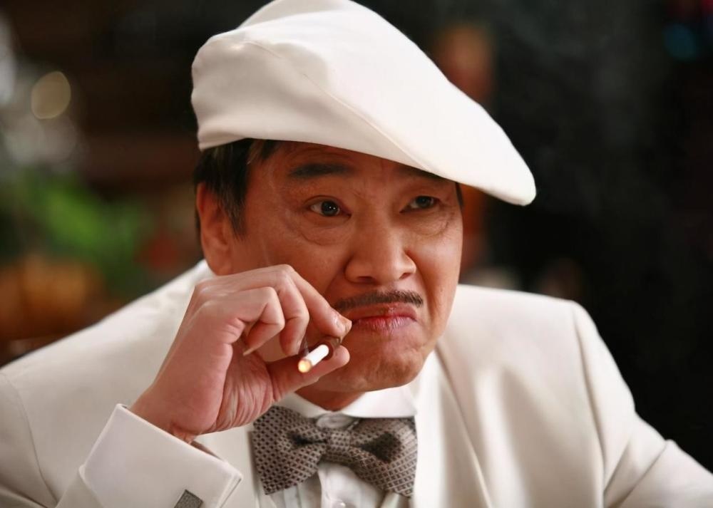 Ngo Manh Dat bi dau tim tren phim truong anh 2