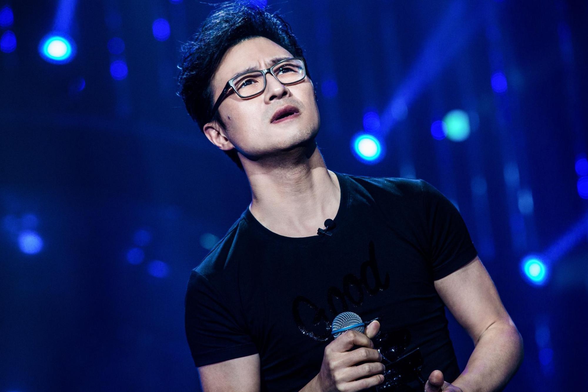 Vi sao bi Uong Phong bi xem la 'hung than' trong showbiz Hoa ngu? anh 2