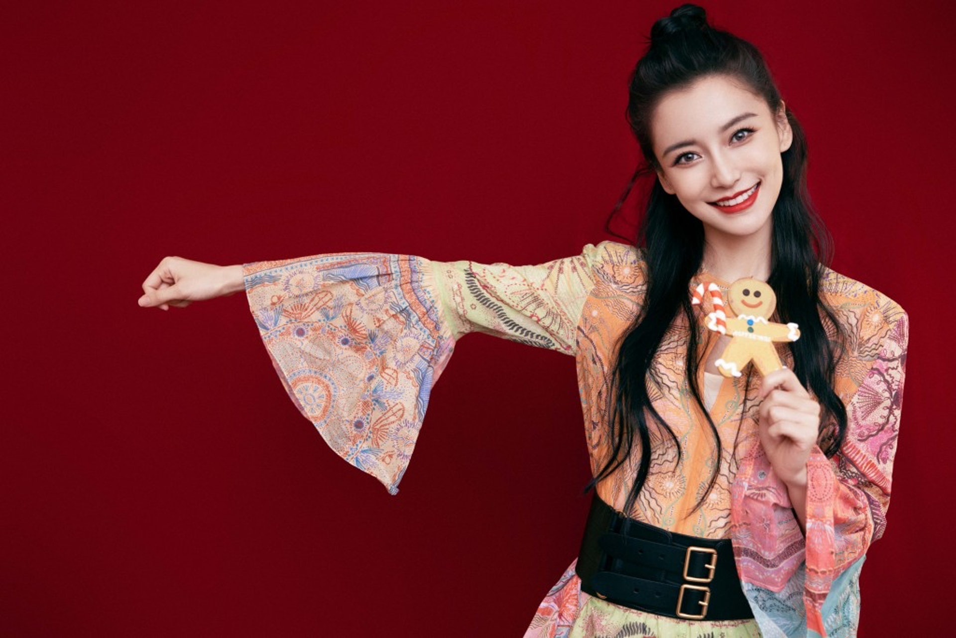 Angelababy không về nhà chồng đón Tết? ảnh 2 Angelababy khong ve nha chong don Tet? anh 2