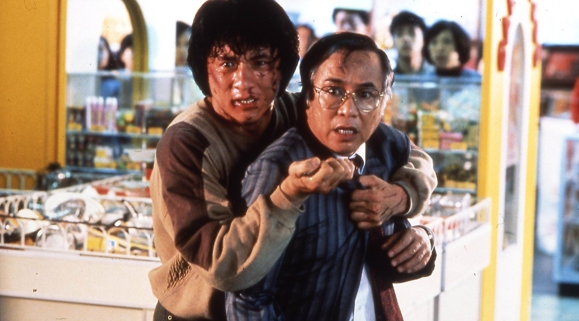 Canh hanh dong khien Thanh Long am anh suot cuoc doi anh 1