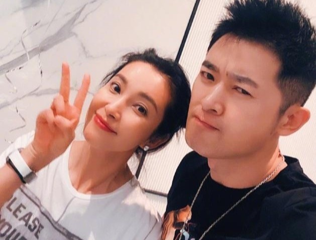 Ly Bang Bang don sinh nhat tuoi 48 ben Nham Tuyen hinh anh