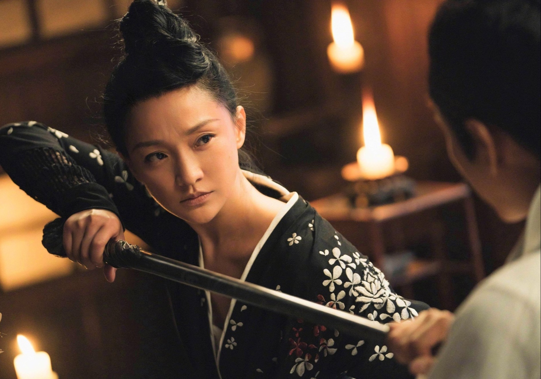 Phim cua Chau Tan va Tran Khon lo hon 92 trieu USD hinh anh