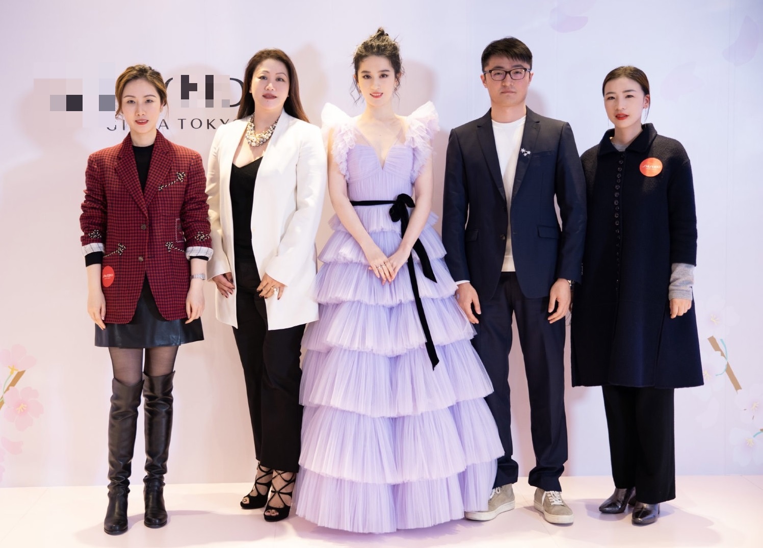 Luu Diec Phi goi cam o su kien anh 1