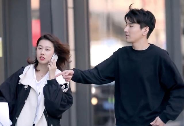 Nu quan ly tai sac dung sau Ta Dinh Phong,  Ly Bang Bang anh 8