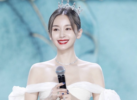 Nguoi dep ‘Am Duong Su’ thua nhan da co con hinh anh