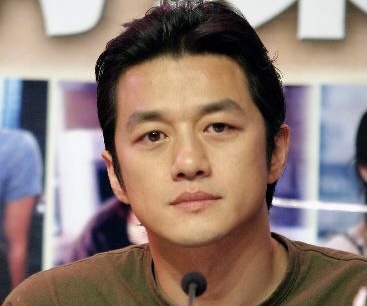 Ly A Bang - dai hiep het thoi, ganh no hang chuc trieu USD hinh anh