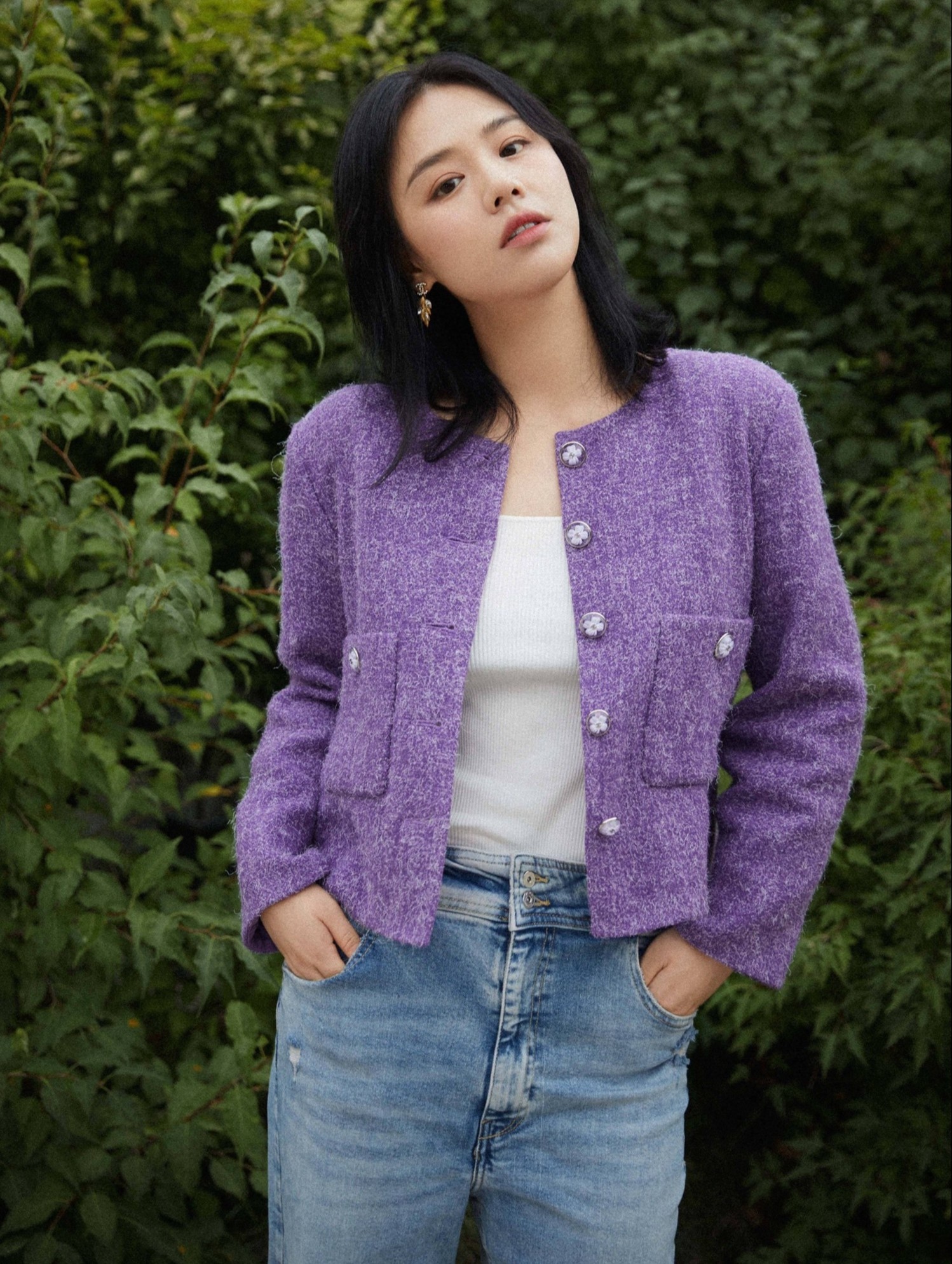 Ma Tu Thuan bi dieu tieng anh 1