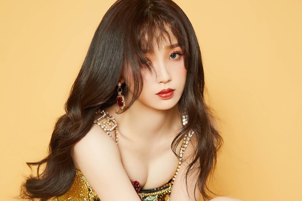 Ngu Thu Han goi cam trong bo anh moi hinh anh