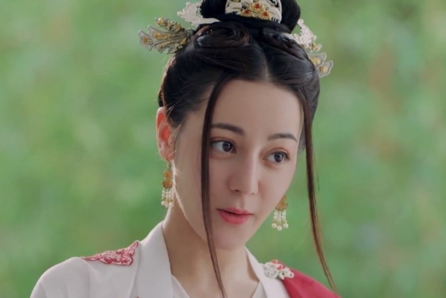 Nhan sac gay that vong cua Dich Le Nhiet Ba trong phim moi hinh anh