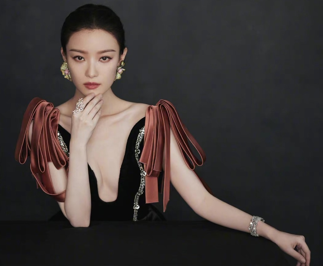 Nghe Ni lan at dan sao tai su kien anh 1