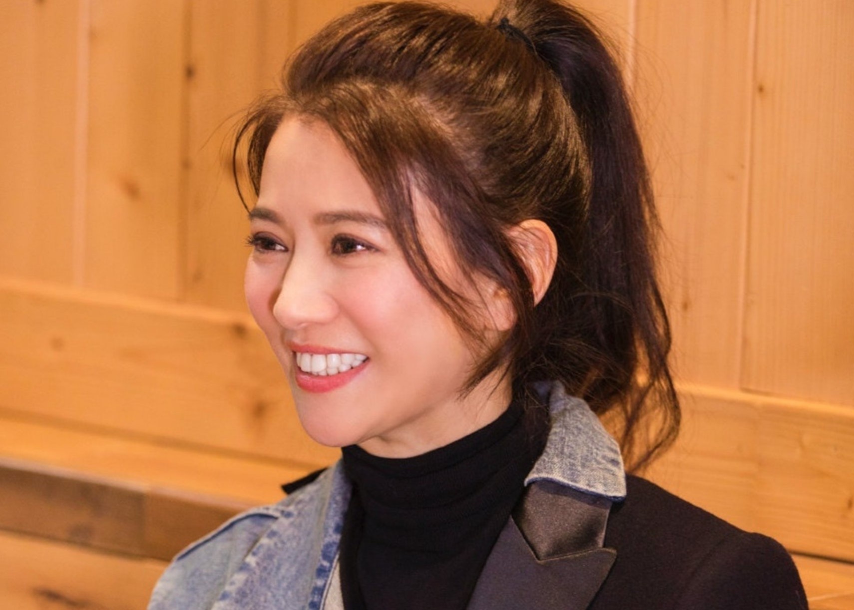 Vien Vinh Nghi tai hop TVB sau 10 nam roi dai hinh anh