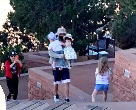 Truong Hang va Trinh Sang anh 1