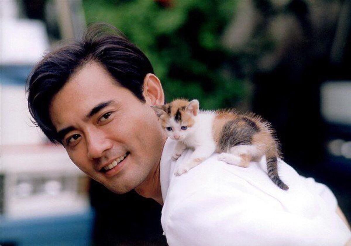 Tai tu Trieu Van Tuyen ve que nuoi vit hinh anh