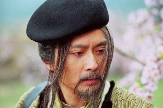 Anh de Hong Kong hai lan cuu nguoi khoi hoa hoan hinh anh