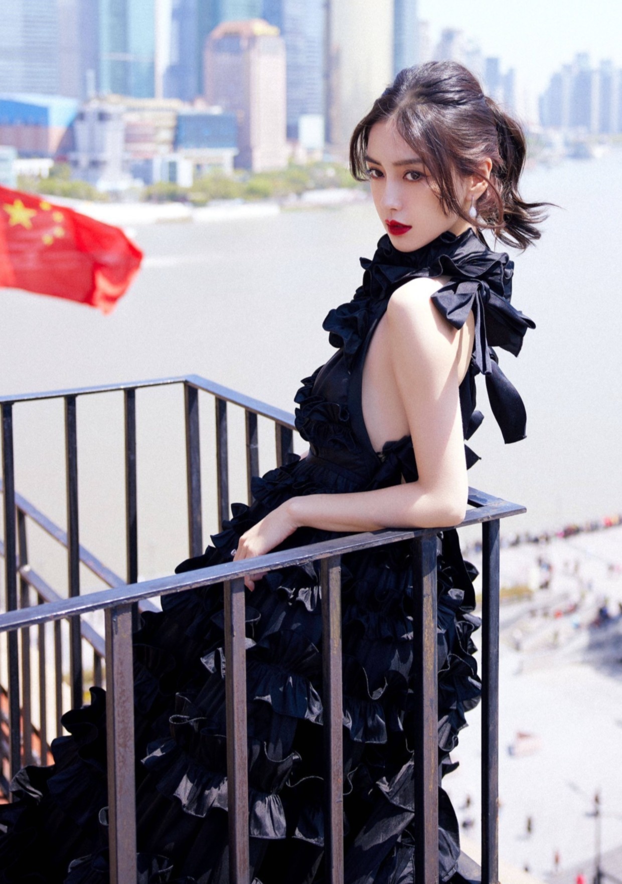 Sao Hoa ngu yeu sach anh 3