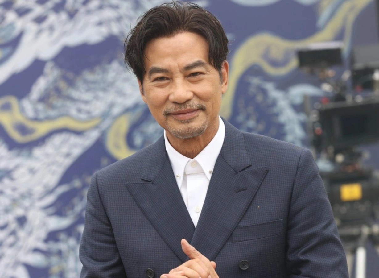 Nham Dat Hoa mua 2 can ho trieu USD hinh anh