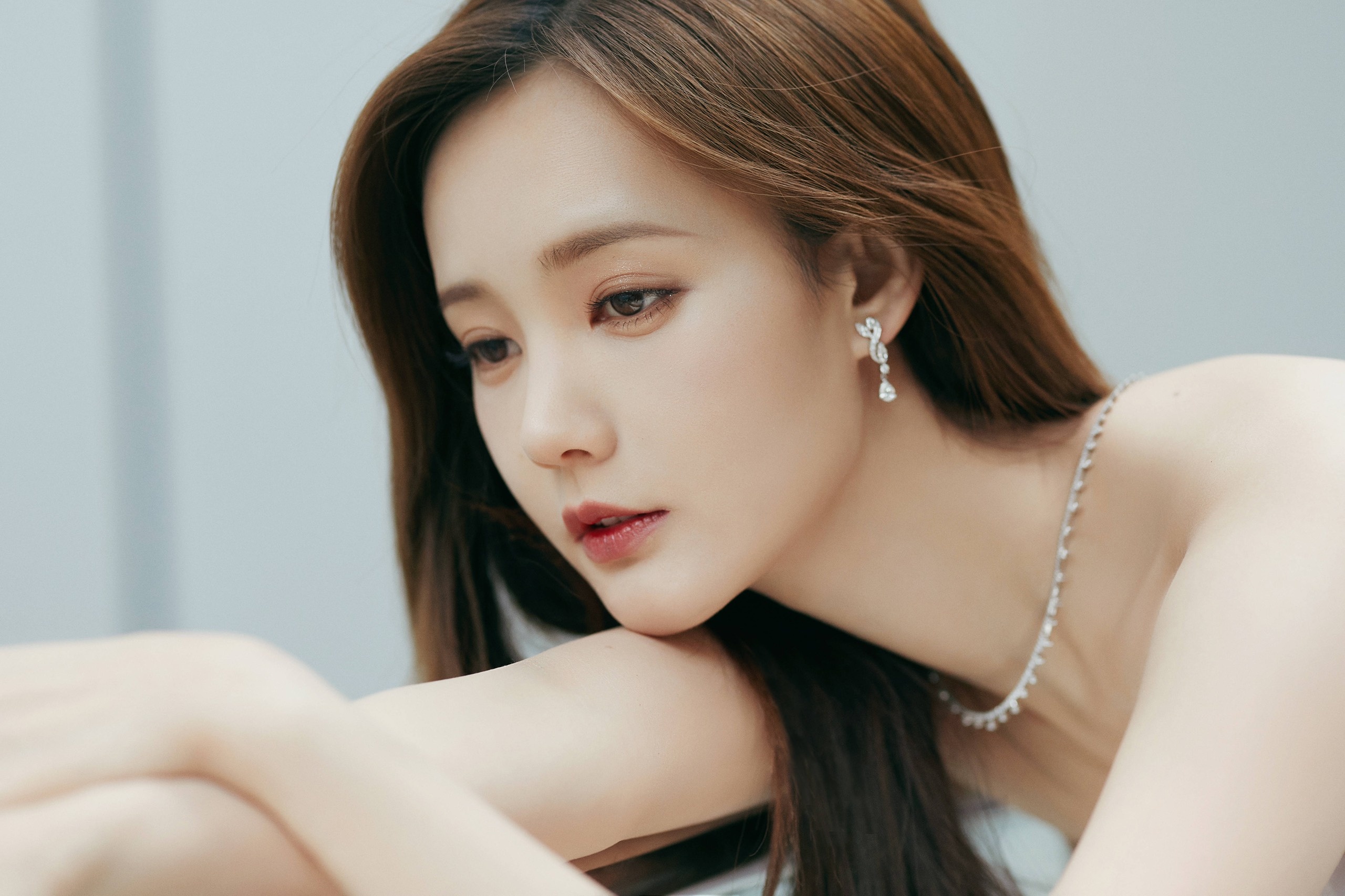 Ly do Co Luc Na Trat, Ly Nhat Dong khong the vuon tam sao hang A hinh anh