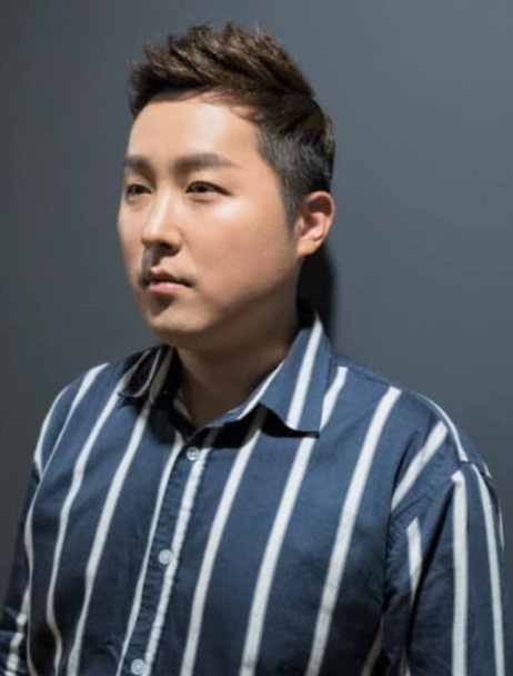 Nam ca si Kwon Do Woon hen ho anh 1