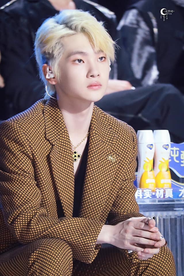 Khach san cua cha me Chau Chan Nam bi ban dau gia anh 1