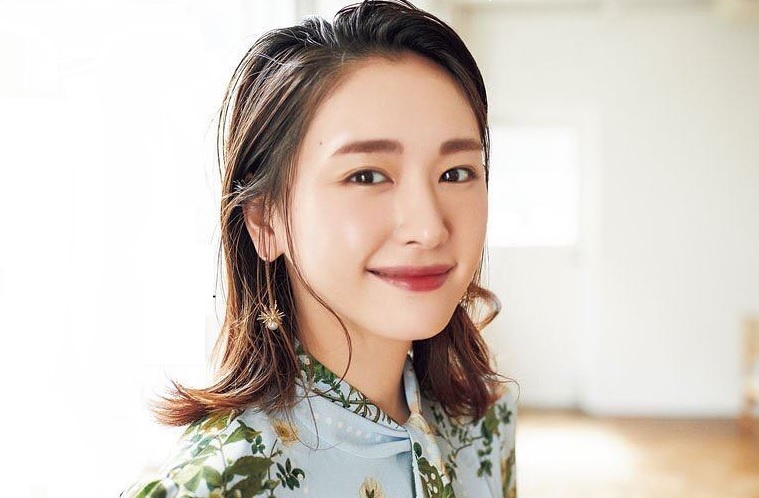 Aragaki Yui ket hon voi Hoshino Gen hinh anh