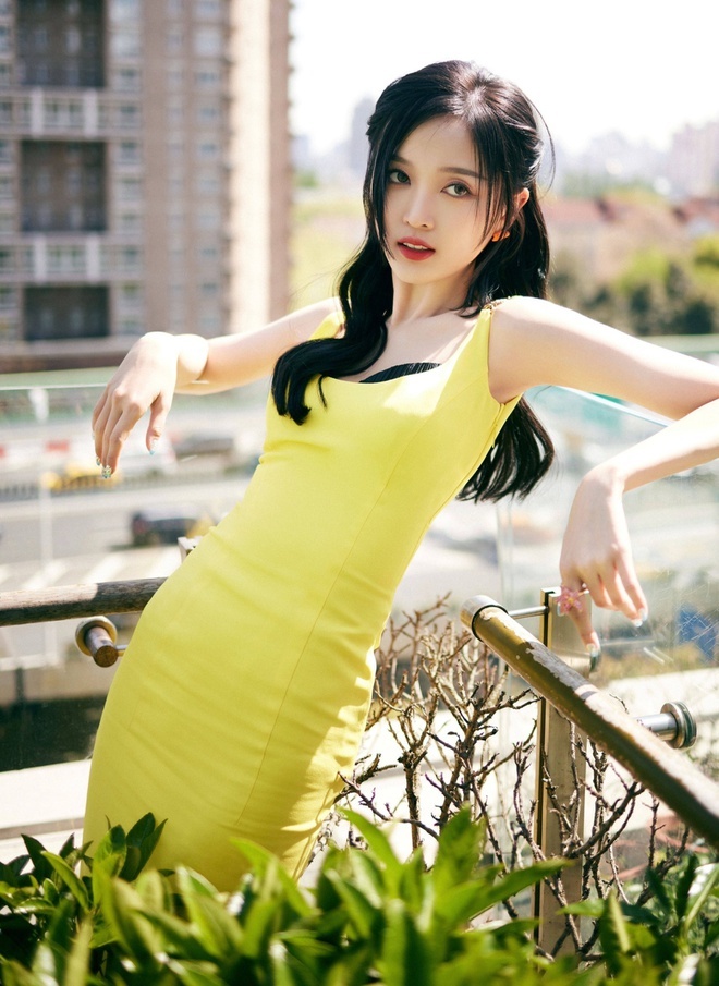 Nan bat nat nham vao nu nghe si Trung Quoc tren mang xa hoi anh 1