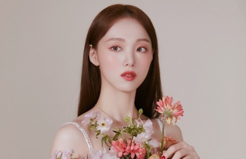 Lee Sung Kyung o tuoi 31 hinh anh