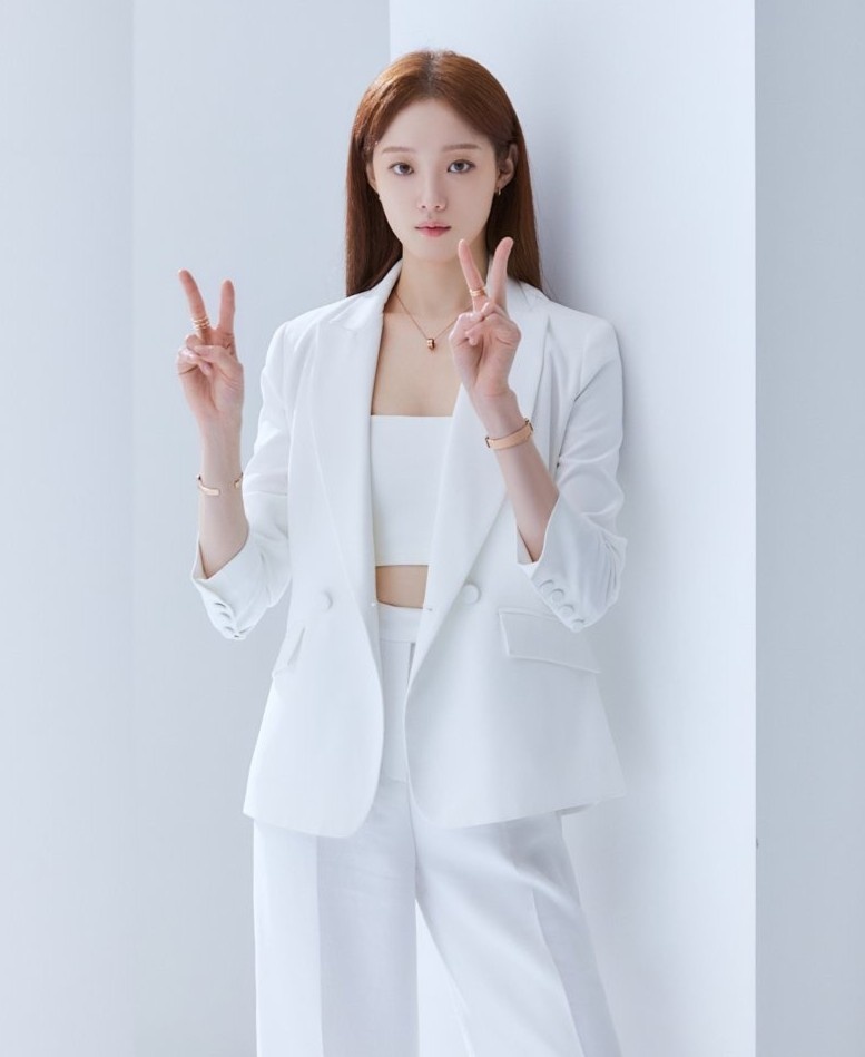 Lee Sung Kyung anh 5