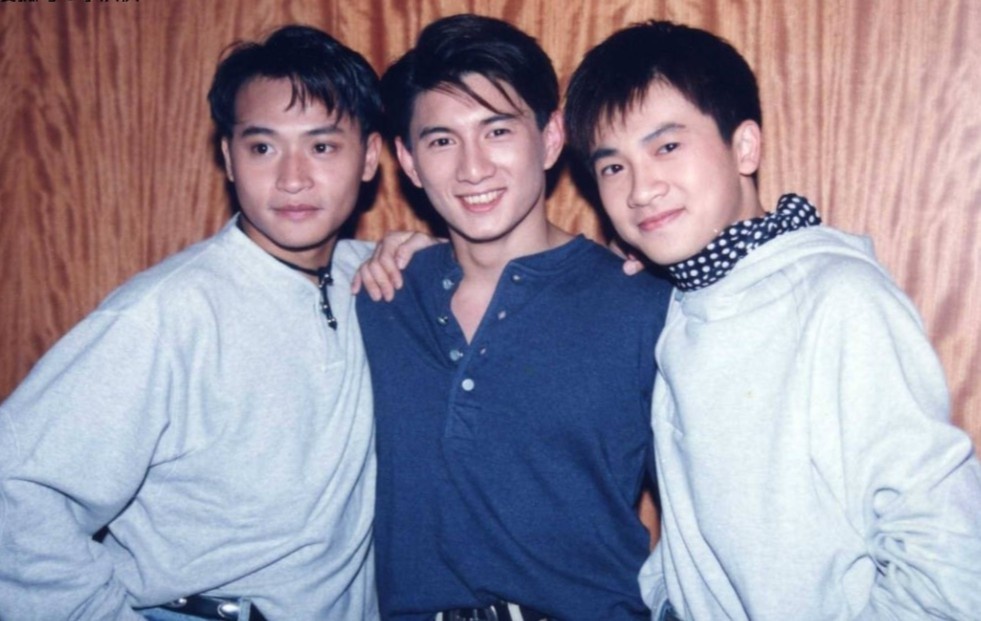 Ngo Ky Long khoc khi nhac den To Huu Bang va Tran Chi Bang hinh anh