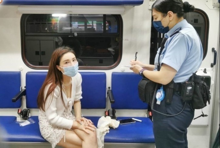 Dien vien Hong Kong Lam Han Vu bi cuop tren pho hinh anh