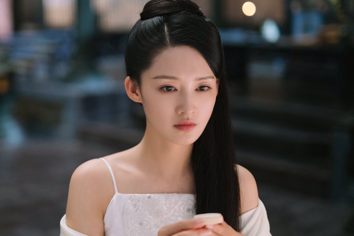 Vi sao ban 'Hau due mat troi' cua Ly Tham that bai? hinh anh