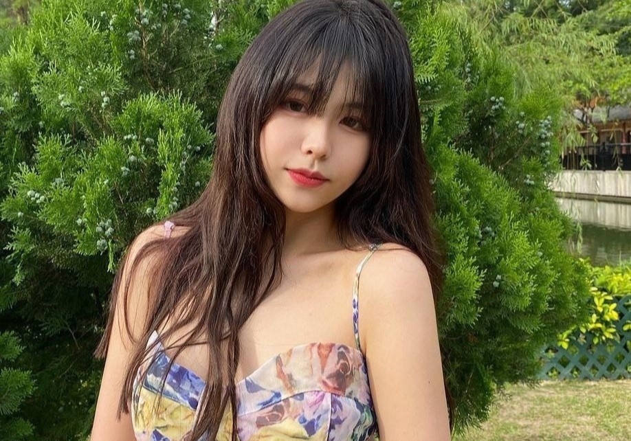 Nu sinh 17 tuoi thi Hoa hau Hong Kong hinh anh