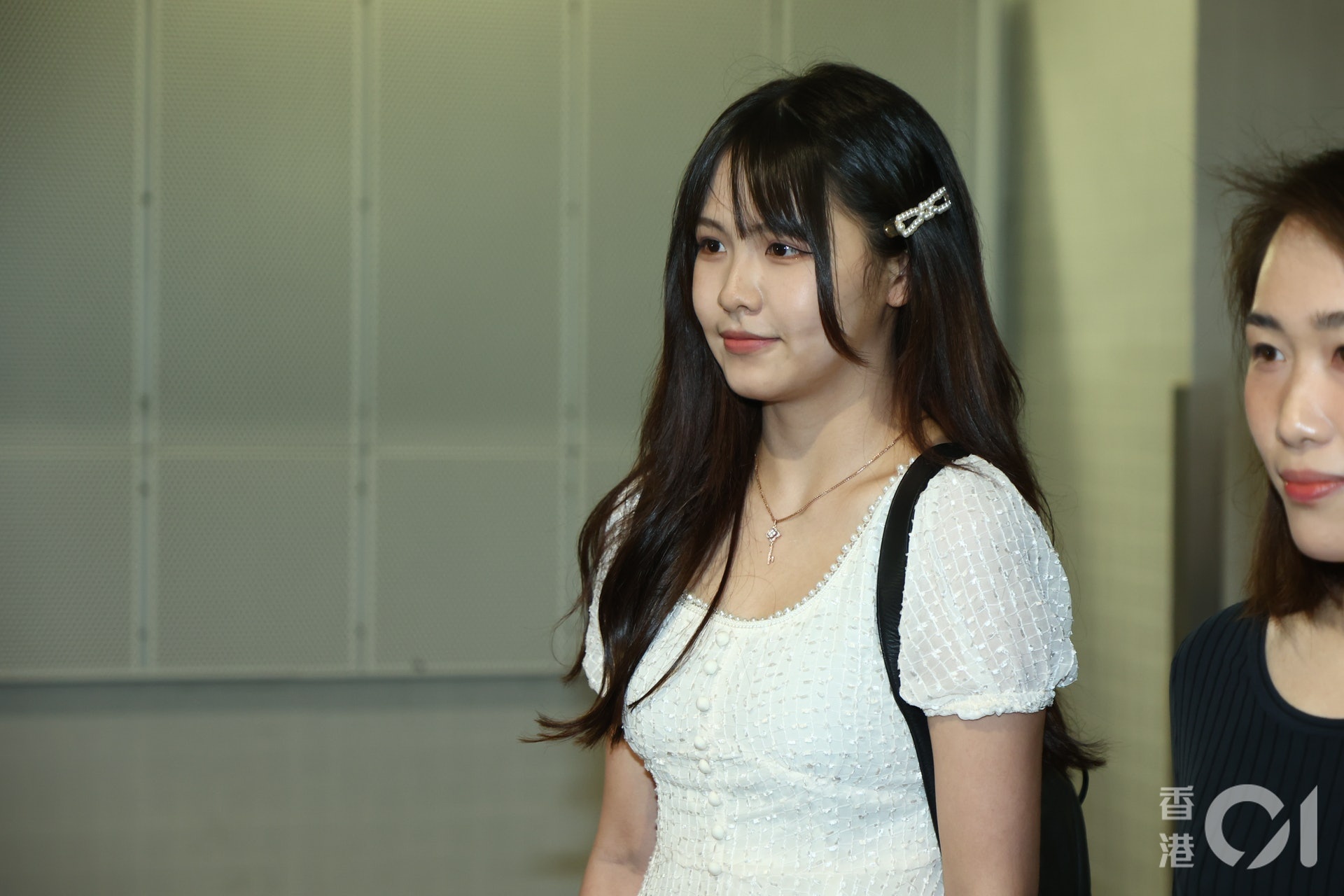 Hoa hau Hong Kong 2021 anh 8