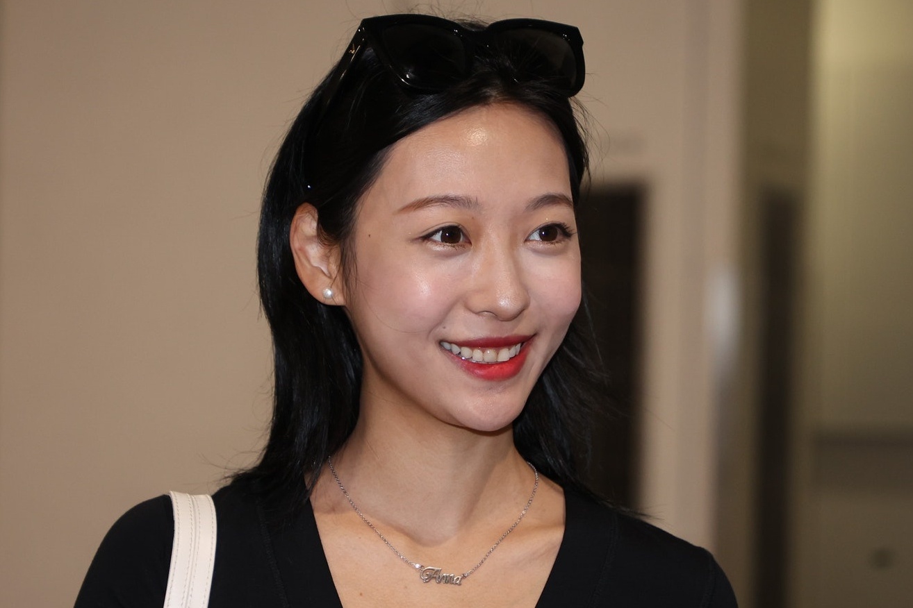 Ve dep cua thi sinh noi bat nhat Hoa hau Hong Kong 2021 anh 1