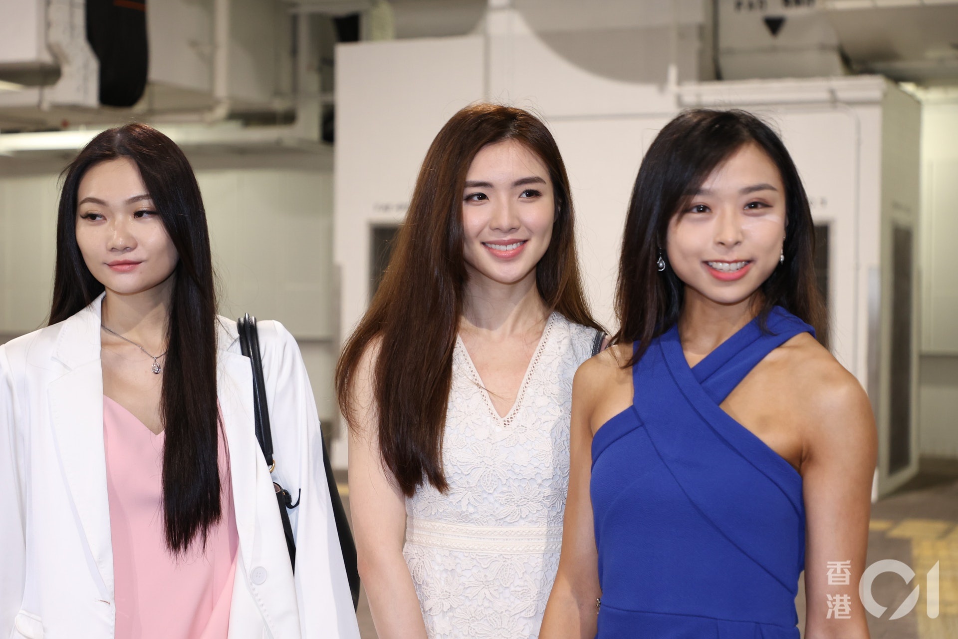 Hoa hau Hong Kong 2021 anh 4
