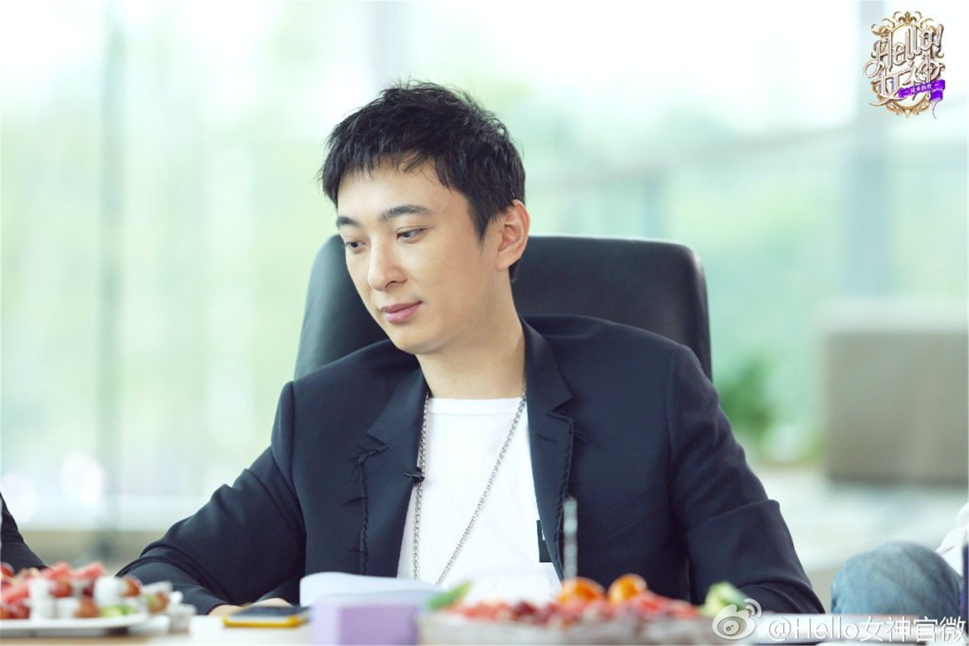 Cuoc dai nao cua Vuong Tu Thong trong showbiz anh 5