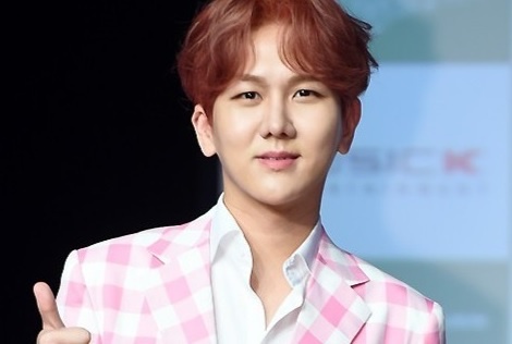 Nam ca si chim trong no nan sau 3 nam di hat hinh anh