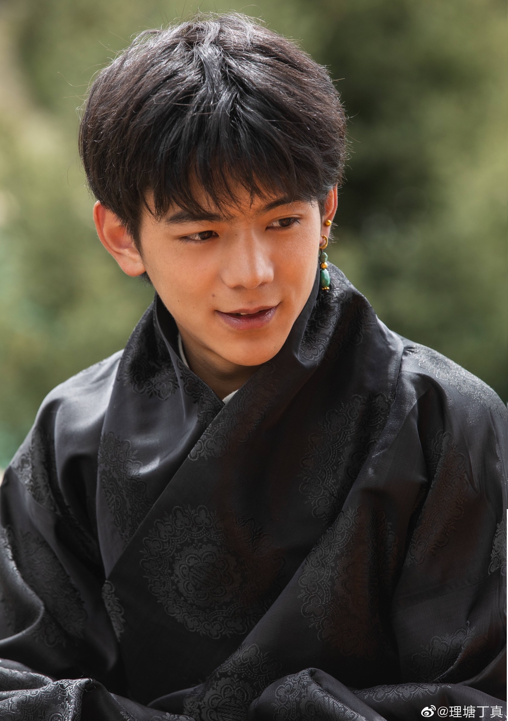 Chang trai chan bo nguoi Tay Tang quay show cung Huynh Hieu Minh anh 1