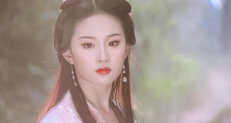 Nghe si Trung Quoc chet vai anh 4