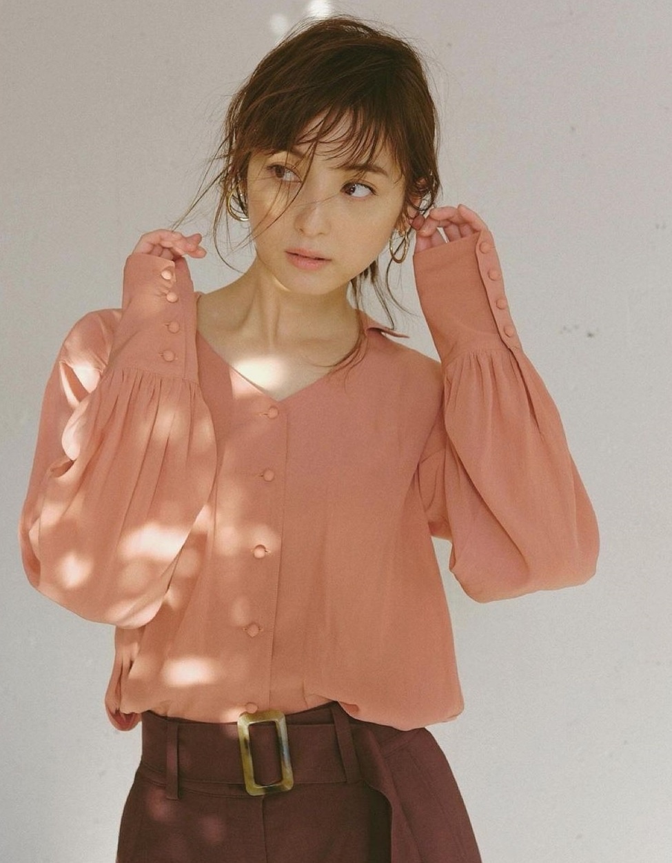 Hôn nhân của Nozomi Sasaki rạn nứt ảnh 6 Hon nhan cua Nozomi Sasaki ran nut anh 6