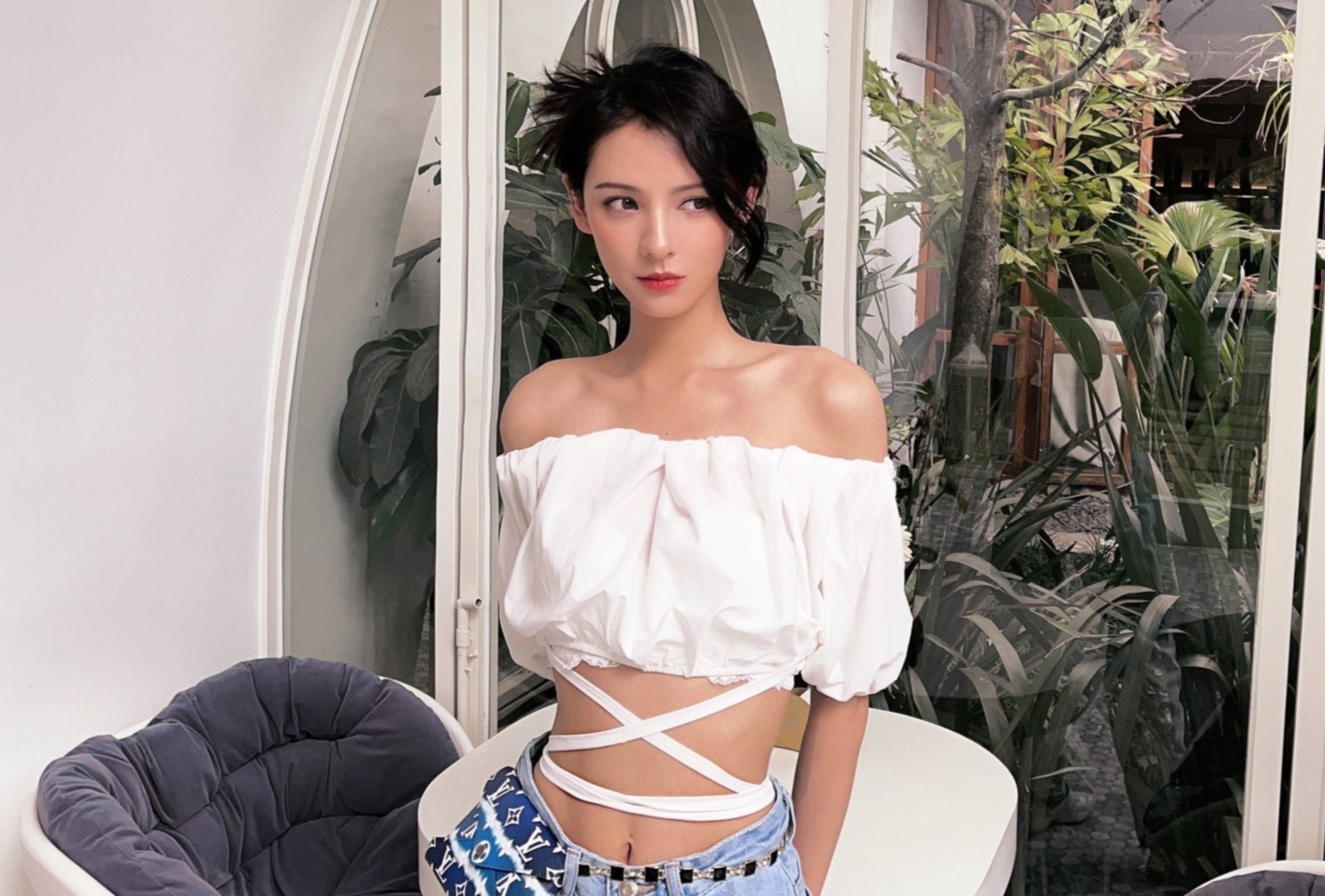 Truong Du Hi phau thuat tham my anh 7