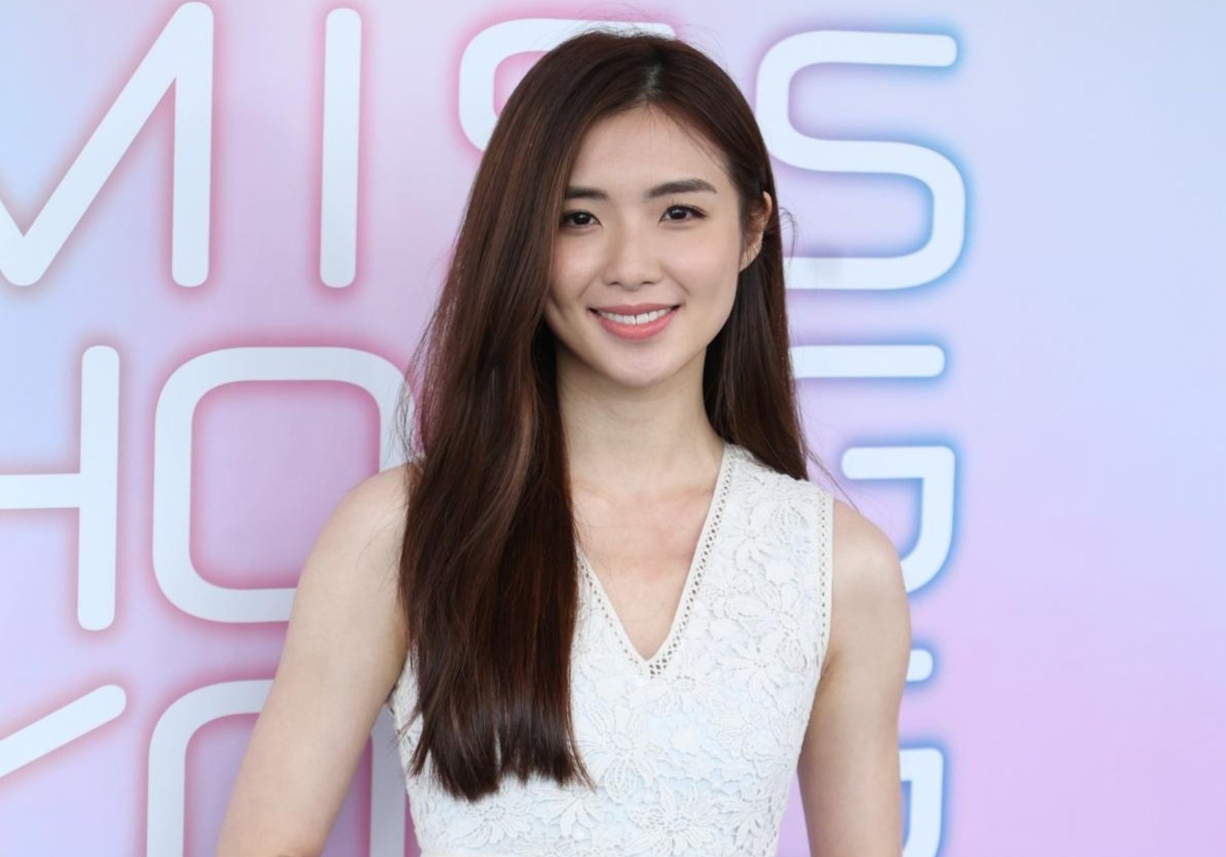 Top 28 Hoa hau Hong Kong 2021 lo dien hinh anh