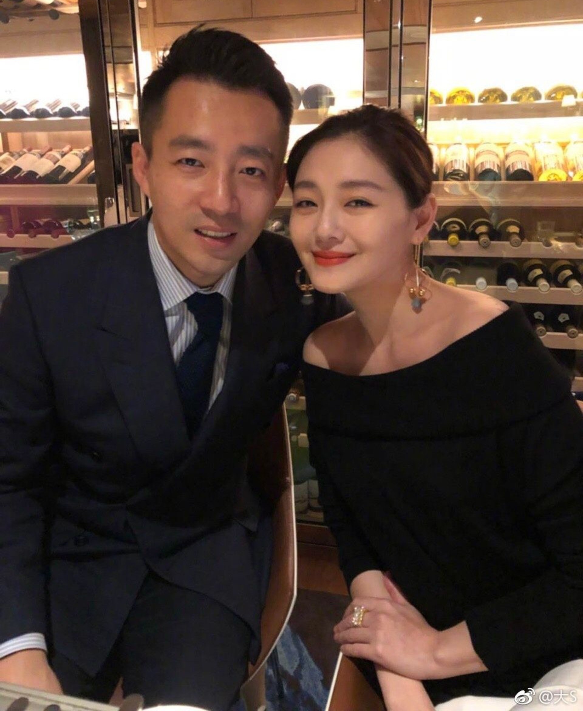 Chong Tu Hy Vien bi kien anh 1