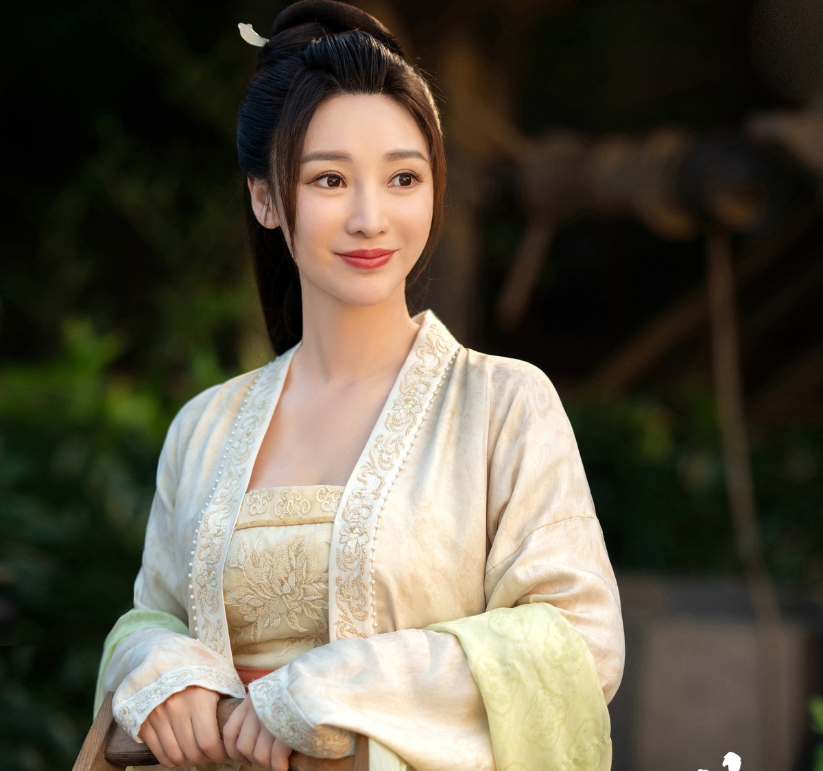 Lieu Nham thoat mac my nhan goi cam anh 1