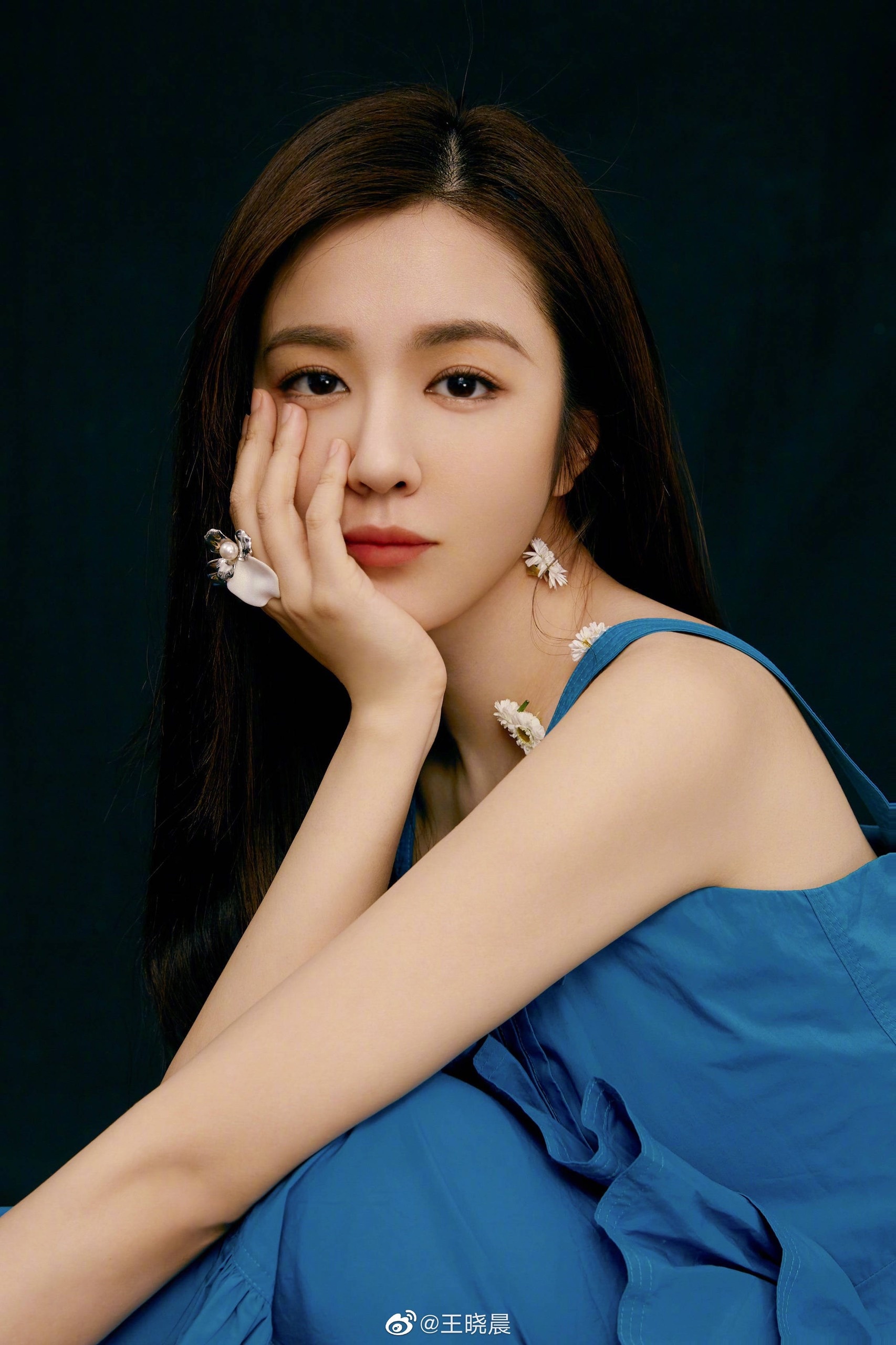 Hồ Ca vướng tin kết hôn Vương Hiểu Thần ảnh 5 Ho Ca vuong tin ket hon Vuong Hieu Than anh 5