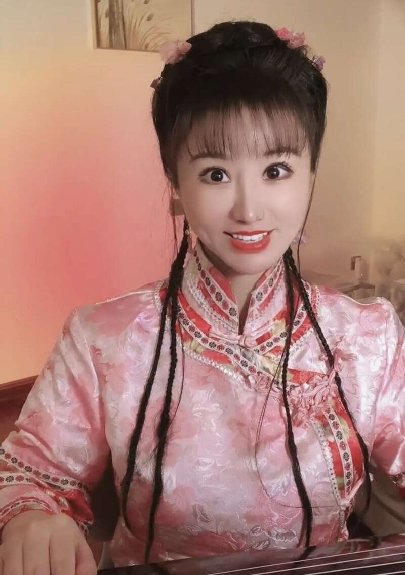 Co gai bat chuoc Lam Tam Nhu anh 1